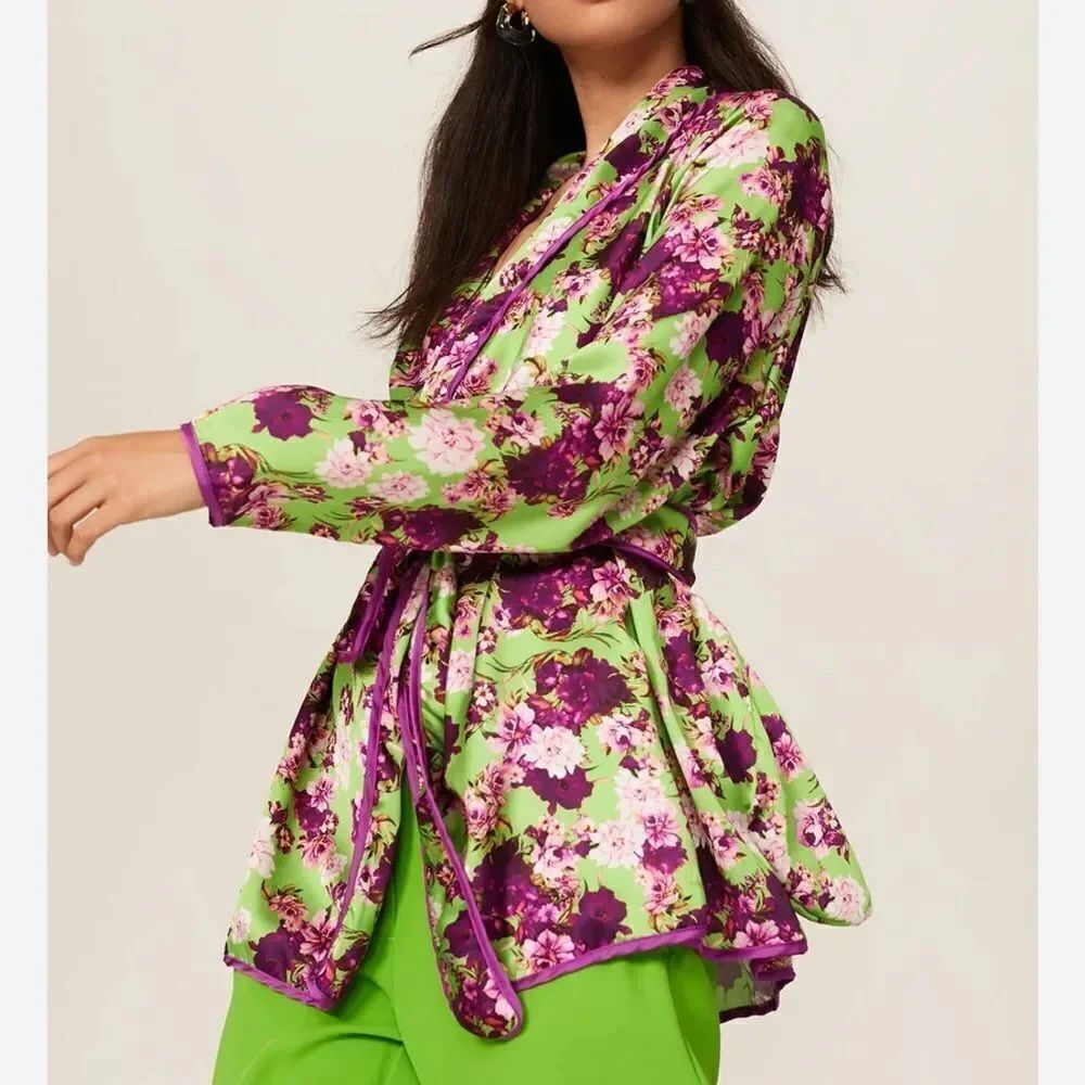 Giovanni Nicolai Floral Print Green & Purple Wrap Top(Size Medium-